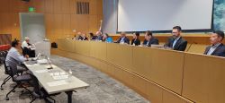 Enrique presenting to the commission