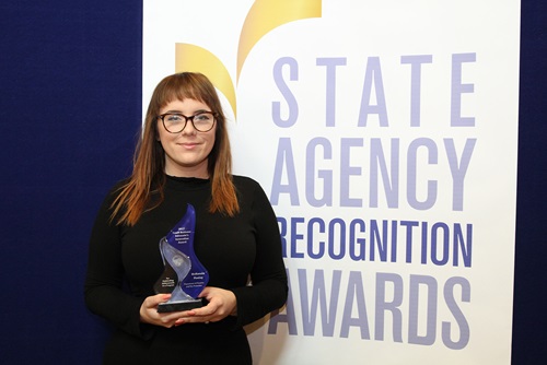 McKensie Pimley, Department of Forestry and Fire Protection, accepts the small business advocate innovation award