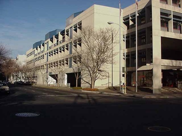 Paul Bonderson Building