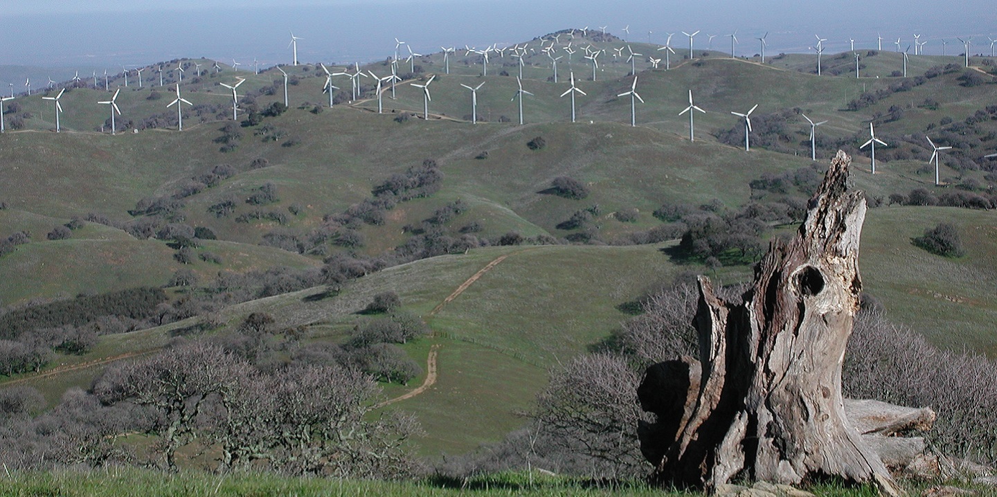 wind turbines from spikes peak road